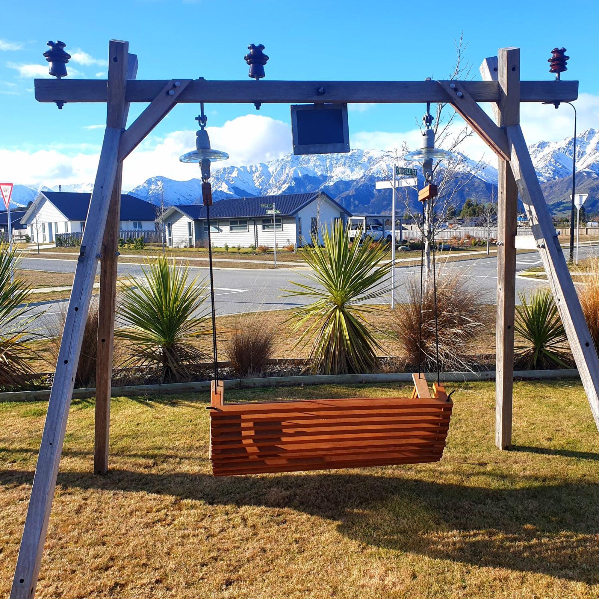 ワナカ Hawea Heaven: Superking Beds + Hot Tub + Mountainヴィラ エクステリア 写真